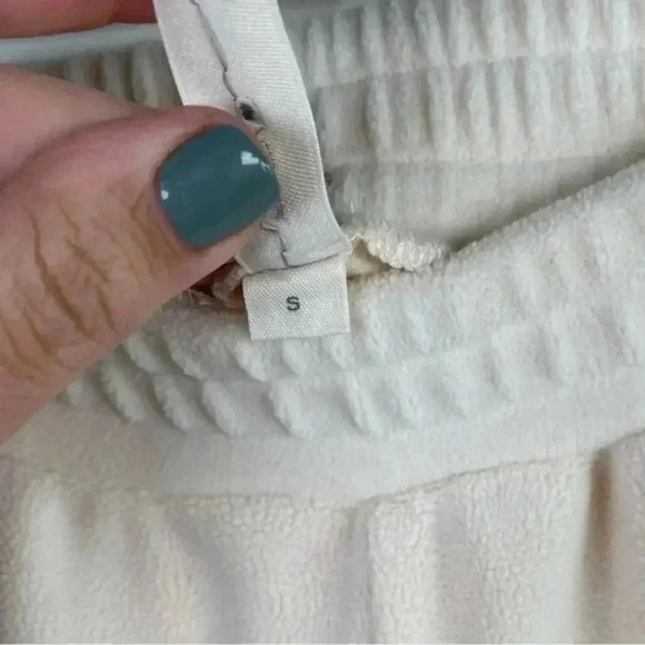 NAP Loungewear Ivory Fleece Oversized Sweatshirt Hoodie And Jogger Pants Set - Picture 13 of 13